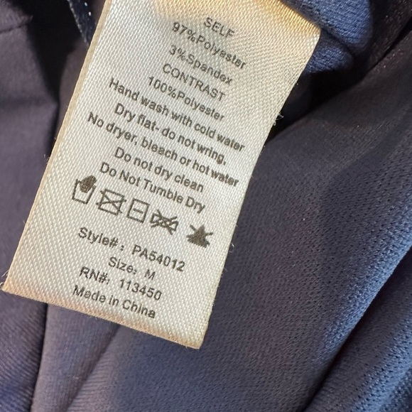 Francesca's Alya Medium Navy and Peach Floral Embroidered Shorts. Scalloped Edge - Picture 6 of 12